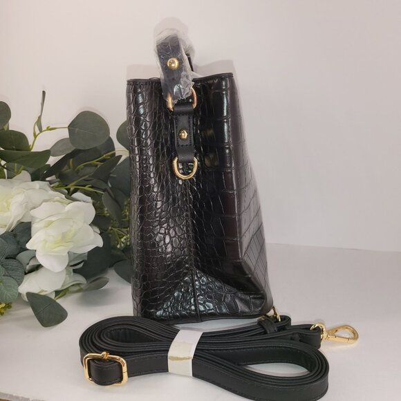 Aota Black Crocodile Pattern Vegan Leather Bucket Bag Gold Hardware & Adjustable - Picture 3 of 12